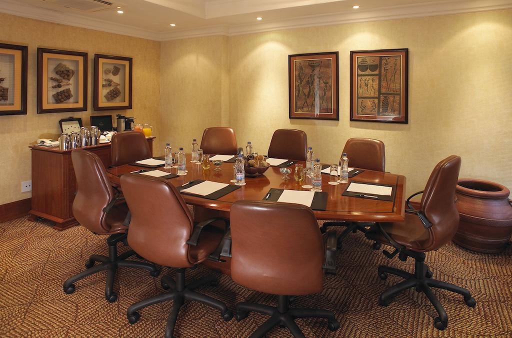 Southern Sun Ridgeway Lusaka Buitenkant foto