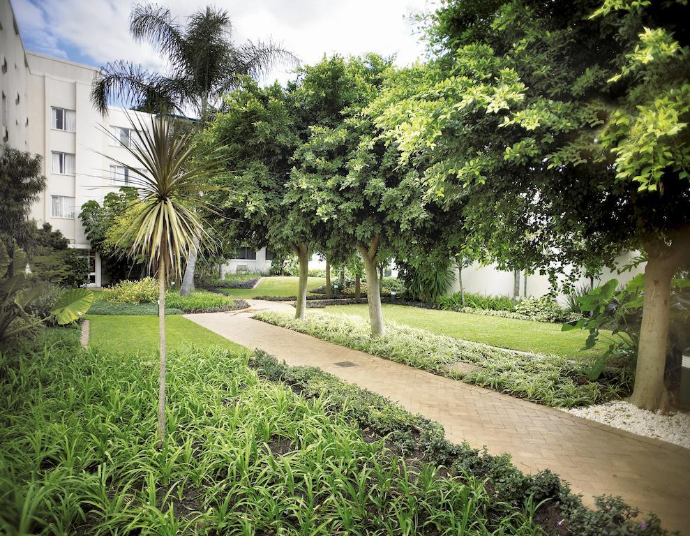 Southern Sun Ridgeway Lusaka Buitenkant foto